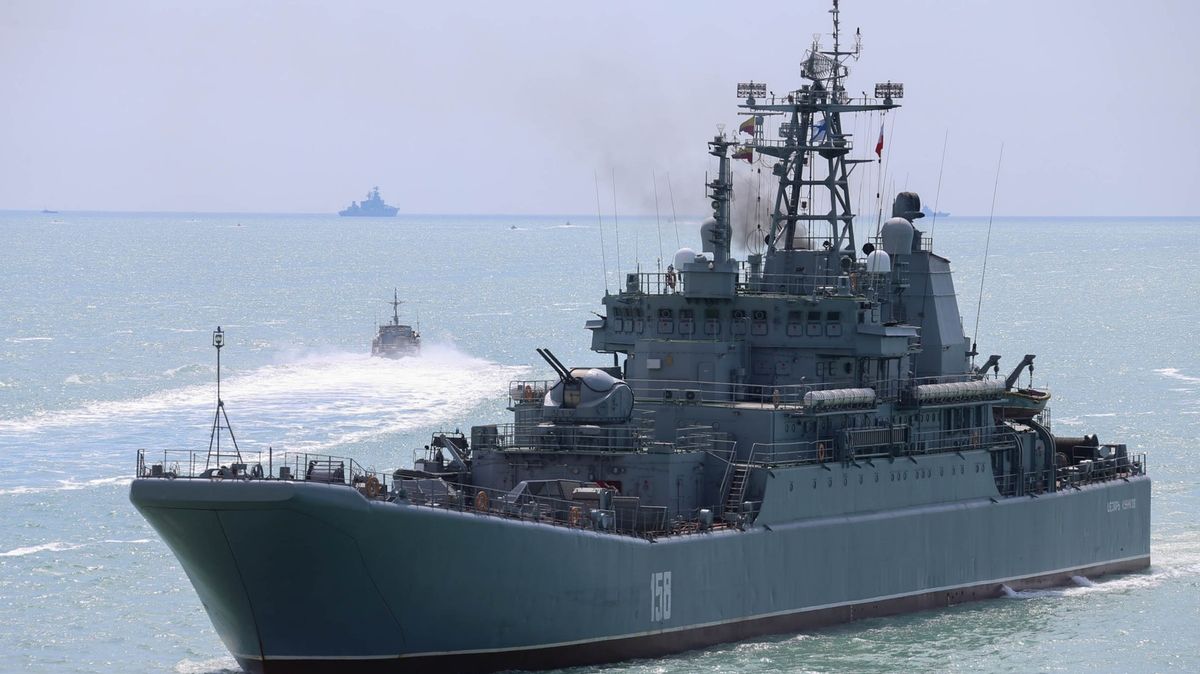 Velitel Černomořské flotily byl podle médií po zkáze ruského plavidla odvolán